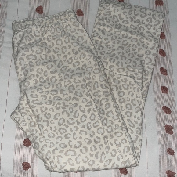 Old Navy Other - Women’s Old Navy Leopard Pajamas Pants